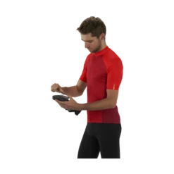 Maglia Ciclismo MAVIC Cosmic HAUTE RED 11 Maglia Ciclismo MAVIC Cosmic HAUTE RED -Affari Ciclistici maglia ciclismo mavic cosmic haute red 3